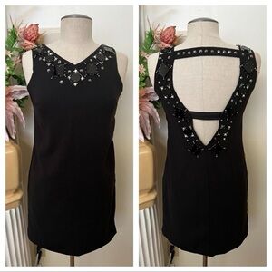 E1-- NWT black ANN TAYLOR Petite women's sleeveless embellished short dress 0P